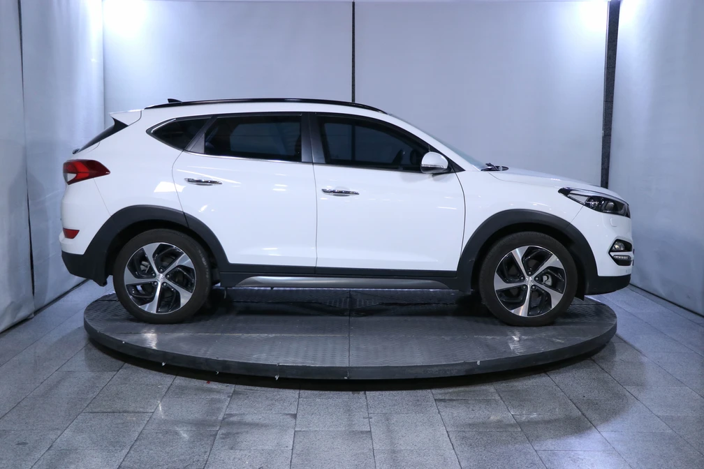 خرید و فروش هیوندای توسان (ix35) TL - دو دیفرانسیل - فول - تک رادار مدل 2017 نقد و اقساط خرید و فروش هیوندای توسان (ix35) TL - دو دیفرانسیل - فول - تک رادار مدل 2017 نقد و اقساط