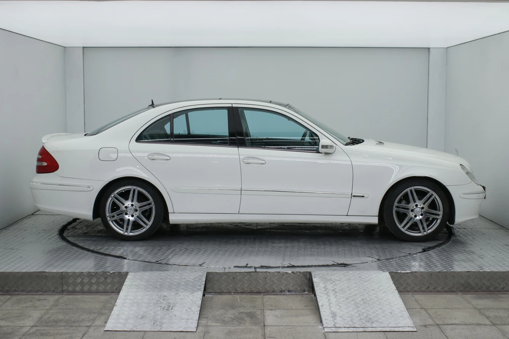 خرید و فروش بنز کلاس E 240 مدل 2005 نقد و اقساط خرید و فروش بنز کلاس E 240 مدل 2005 نقد و اقساط