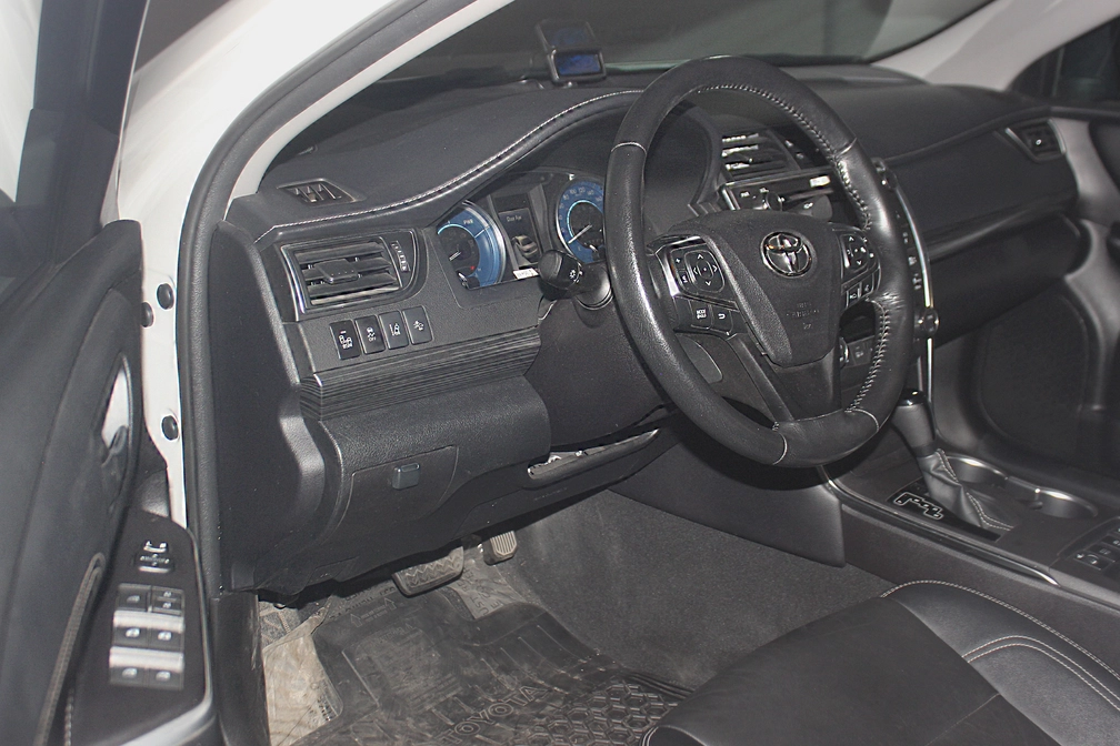 خرید و فروش تویوتا کمری هیبرید XLE - سفارش آمریکا مدل 2016 نقد و اقساط