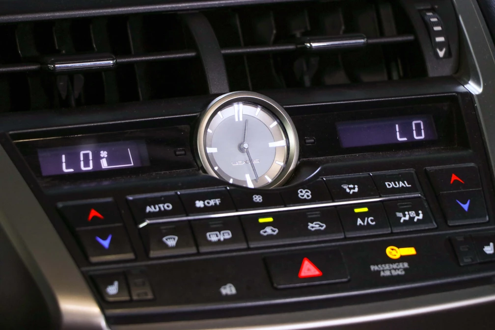 خرید و فروش لکسوس NX 200T - F SPORT - شش کلید - سقف فلز مدل 2016 نقد و اقساط