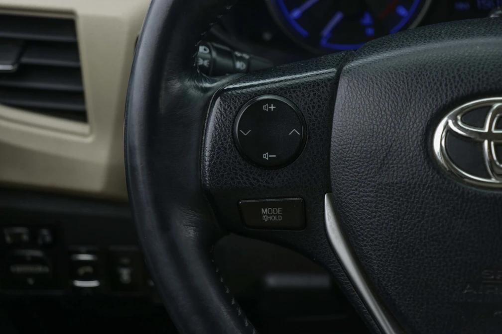 خرید و فروش تویوتا کرولا GLI - فول مدل 2015 نقد و اقساط خرید و فروش تویوتا کرولا GLI - فول مدل 2015 نقد و اقساط