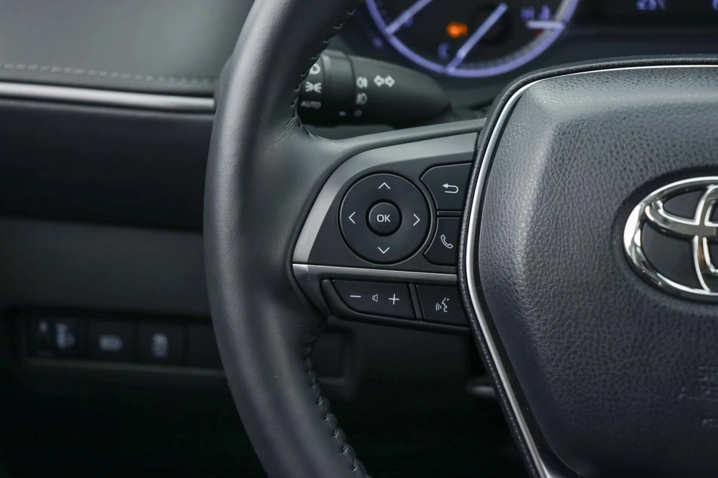 خرید و فروش تویوتا ونزا نیمه فول مدل 2024 نقد و اقساط خرید و فروش تویوتا ونزا نیمه فول مدل 2024 نقد و اقساط