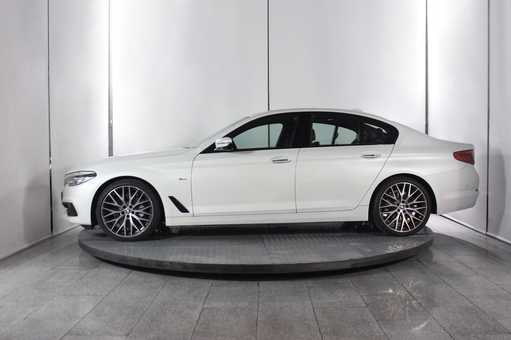 خرید و فروش ب ام و سری 5 530i - پرفکشن مدل 2018 نقد و اقساط خرید و فروش ب ام و سری 5 530i - پرفکشن مدل 2018 نقد و اقساط