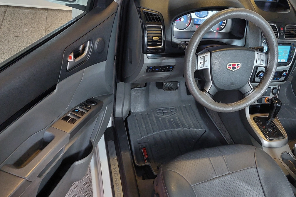 خرید و فروش جیلی امگرند RV-7 مدل 2014 نقد و اقساط
