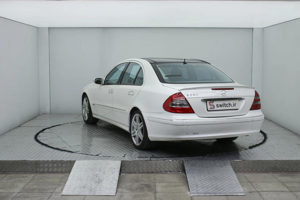 خرید و فروش بنز کلاس E 240 مدل 2005 نقد و اقساط خرید و فروش بنز کلاس E 240 مدل 2005 نقد و اقساط