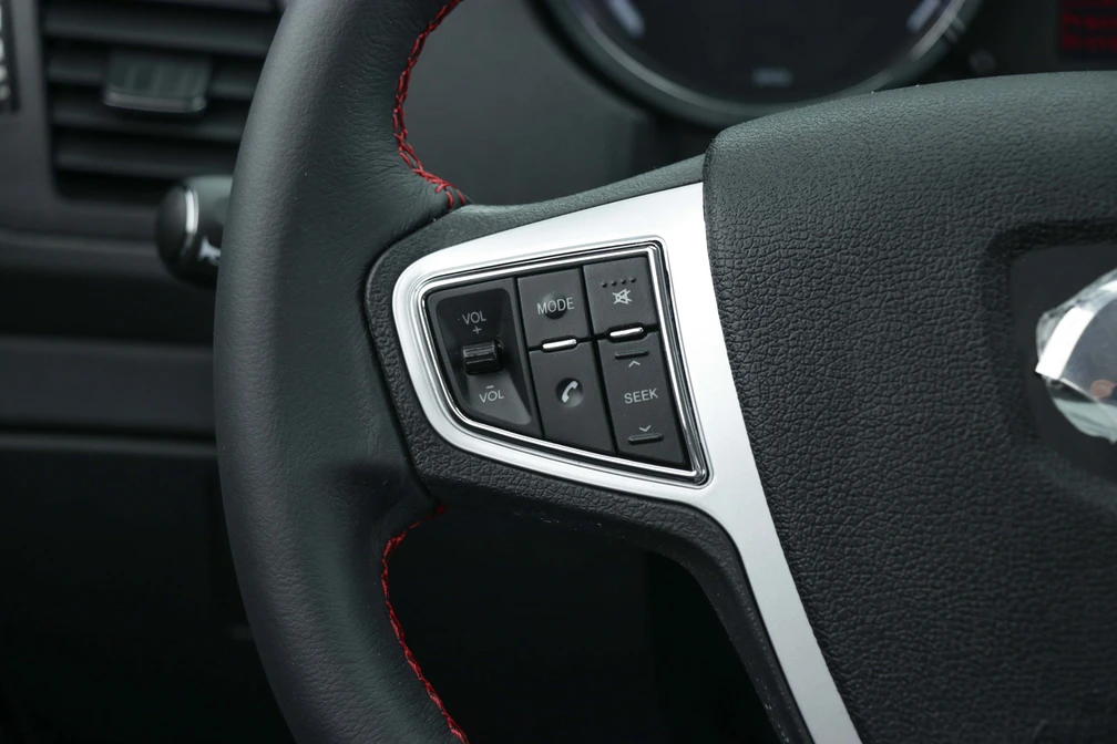 خرید و فروش ایران خودرو دنا پلاس توربو اتوماتیک آپشنال مدل 1404 نقد و اقساط خرید و فروش ایران خودرو دنا پلاس توربو اتوماتیک آپشنال مدل 1404 نقد و اقساط