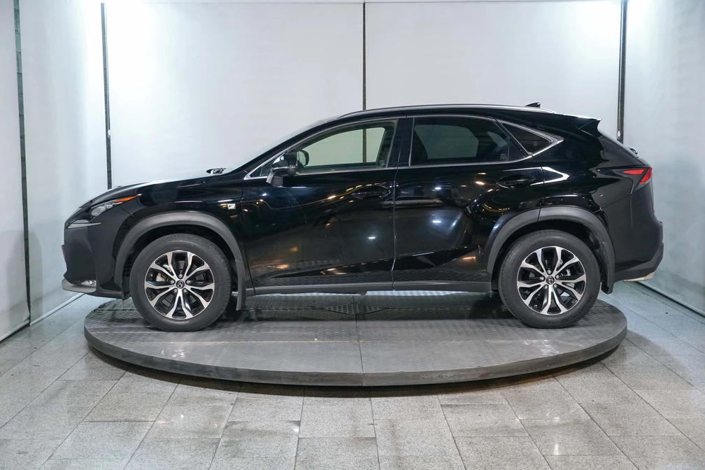خرید و فروش لکسوس NX 200T - F SPORT - هفت کلید - سقف فلز مدل 2016 نقد و اقساط