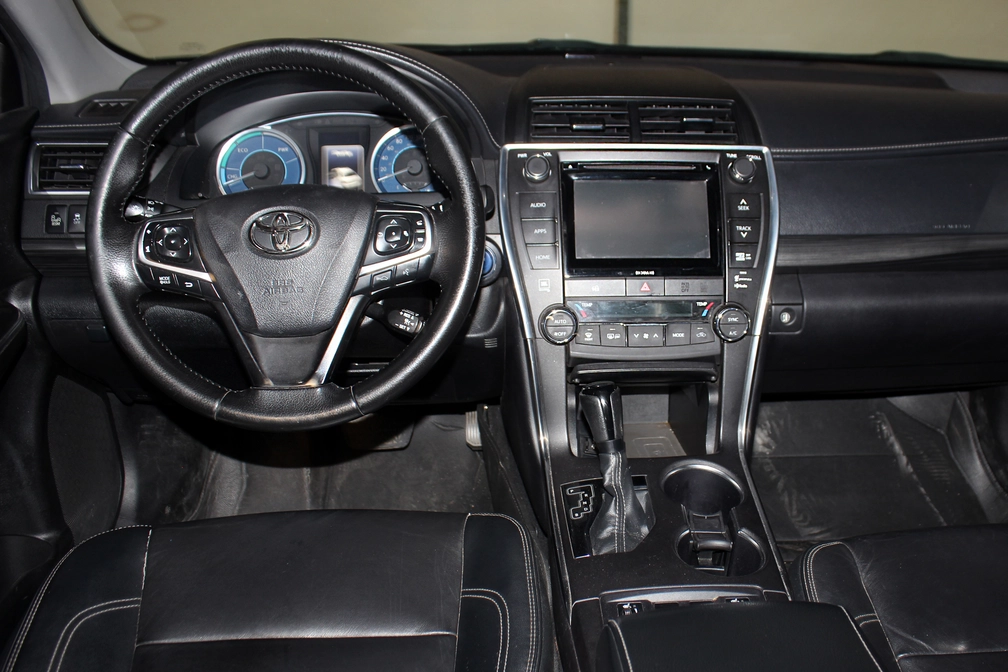 خرید و فروش تویوتا کمری هیبرید XLE - سفارش آمریکا مدل 2016 نقد و اقساط