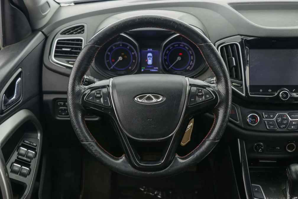 خرید و فروش چری تیگو 5 اکسلنت مدل 1396 نقد و اقساط