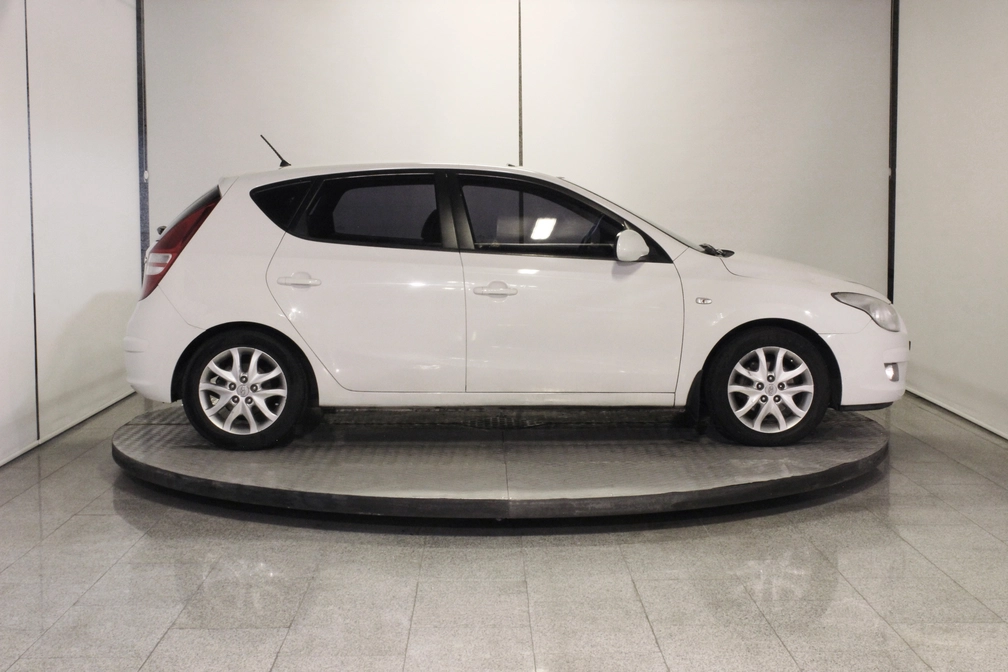 خرید و فروش هیوندای i30 FD - فول مدل 2010 نقد و اقساط