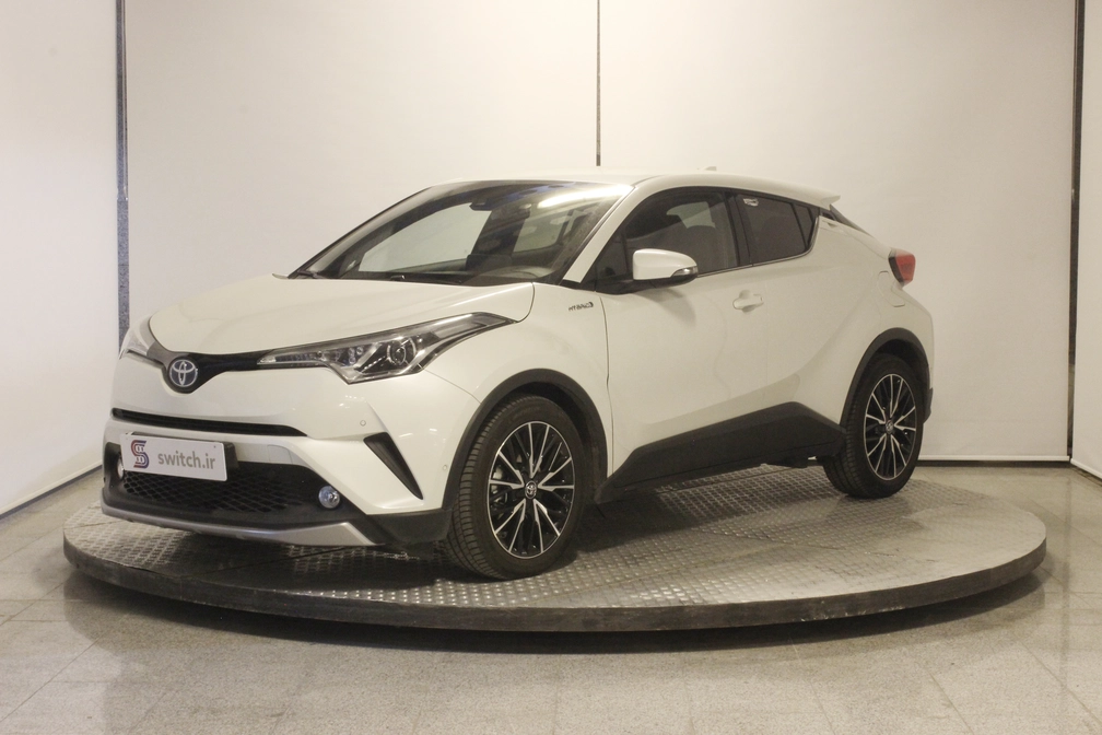 خرید و فروش تویوتا CHR هیبرید استایل مدل 2018 نقد و اقساط