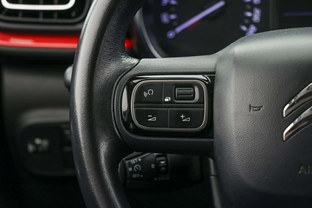 خرید و فروش سیتروئن C3 (مونتاژ) فول فاقد گرمکن صندلی مدل 1398 نقد و اقساط خرید و فروش سیتروئن C3 (مونتاژ) فول فاقد گرمکن صندلی مدل 1398 نقد و اقساط