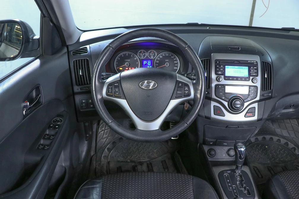 خرید و فروش هیوندای i30 FD - فول مدل 2012 نقد و اقساط