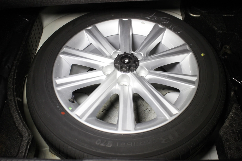 خرید و فروش تویوتا آریون گرند مدل 2012 نقد و اقساط