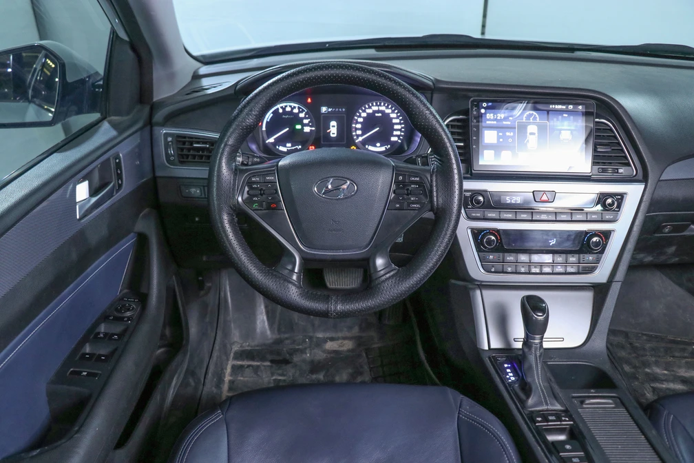 خرید و فروش هیوندای سوناتا هیبرید GLS PLUS  مدل 2017 نقد و اقساط