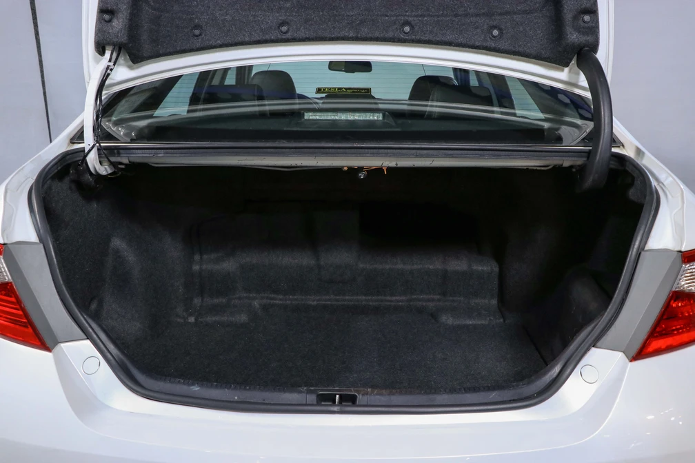 خرید و فروش تویوتا کمری هیبرید XLE - سفارش آسیا مدل 2015 نقد و اقساط خرید و فروش تویوتا کمری هیبرید XLE - سفارش آسیا مدل 2015 نقد و اقساط