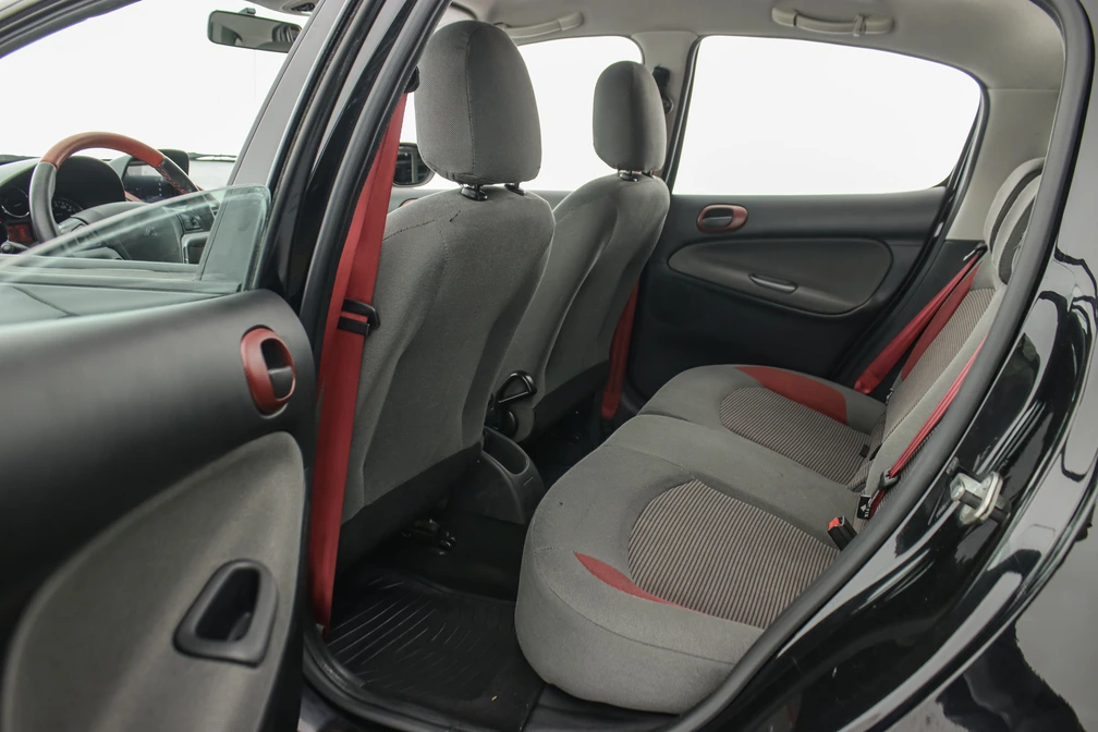 خرید و فروش پژو 207 MC اتوماتیک 6 سرعته مدل 1402 نقد و اقساط