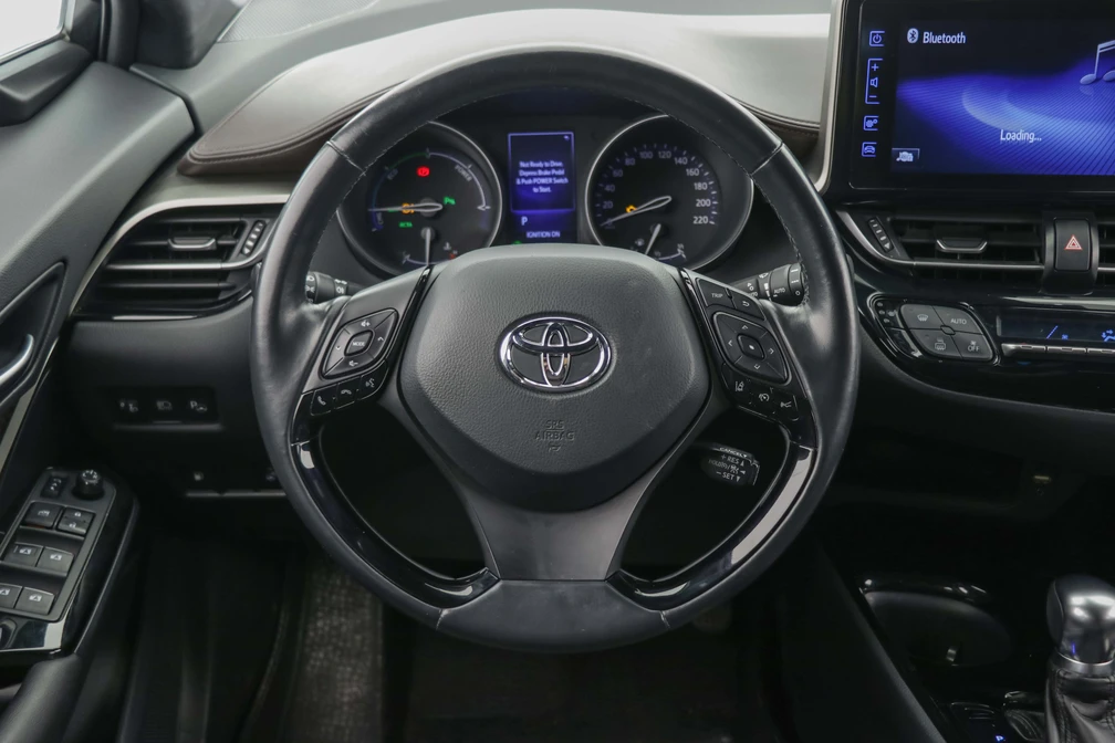 خرید و فروش تویوتا CHR هیبرید لانژ مدل 2017 نقد و اقساط