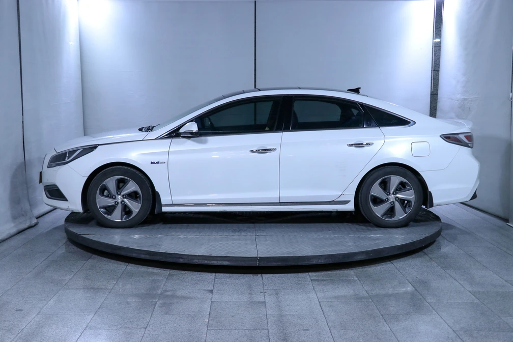 خرید و فروش هیوندای سوناتا هیبرید GLS PLUS  مدل 2017 نقد و اقساط