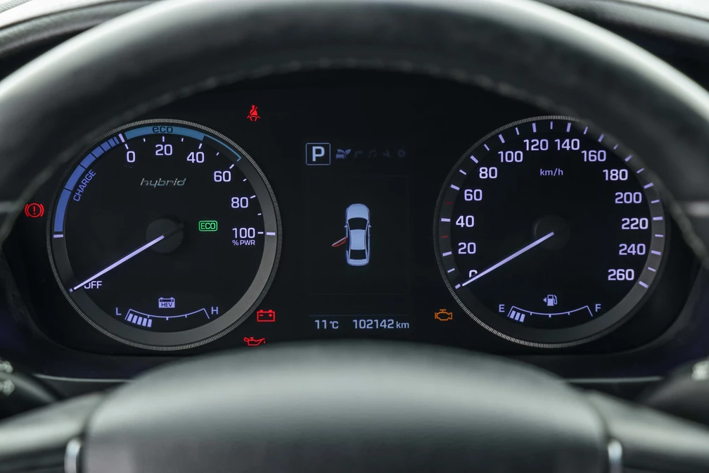 خرید و فروش هیوندای سوناتا هیبرید GLS PLUS  مدل 2017 نقد و اقساط