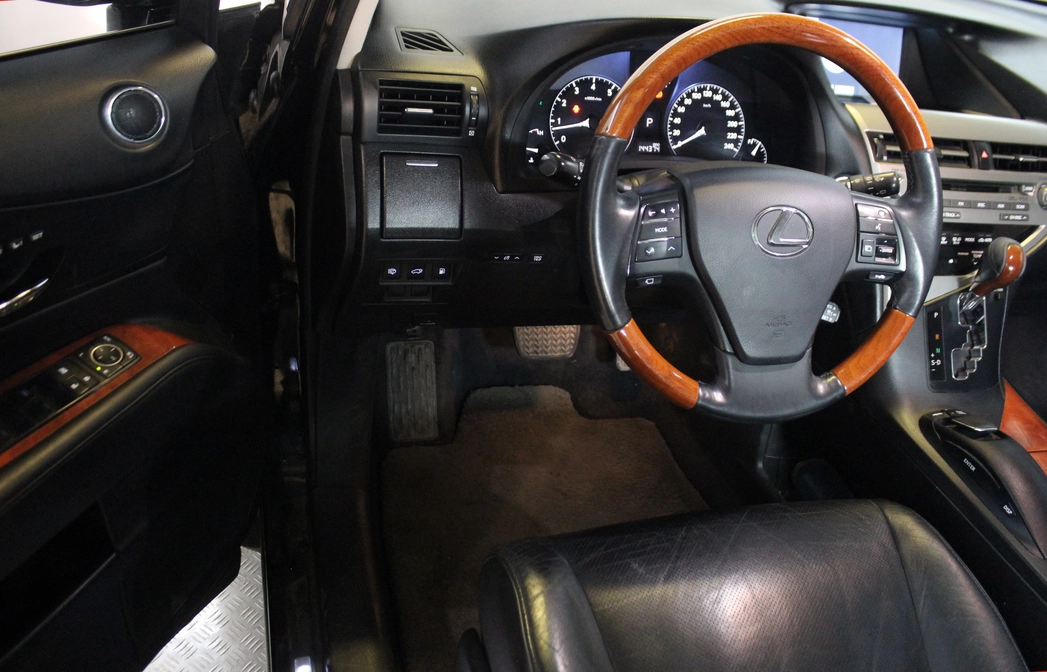 خرید و فروش لکسوس RX 350 - نیمه فول مدل 2010 نقد و اقساط