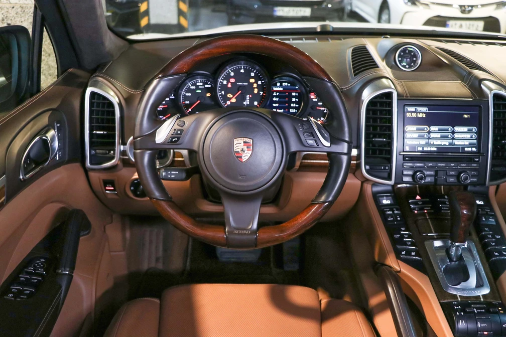 خرید و فروش پورشه کاین شش سیلندر مدل 2013 نقد و اقساط