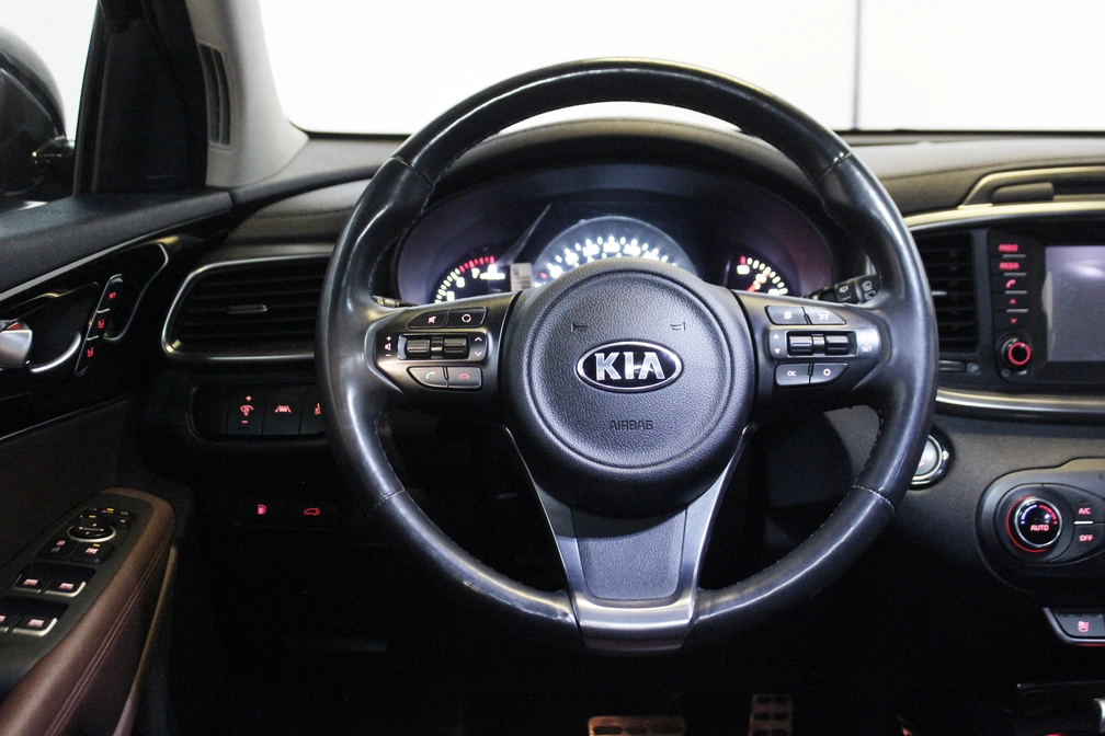 خرید و فروش کیا سورنتو UM - GT LINE - فول مدل 2017 نقد و اقساط خرید و فروش کیا سورنتو UM - GT LINE - فول مدل 2017 نقد و اقساط