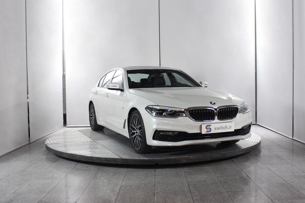 خرید و فروش ب ام و سری 5 530i - پرفکشن مدل 2018 نقد و اقساط خرید و فروش ب ام و سری 5 530i - پرفکشن مدل 2018 نقد و اقساط