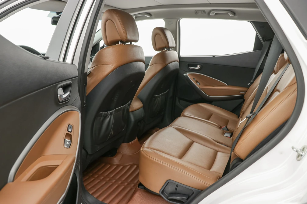 خرید و فروش هیوندای سانتافه (ix45) DM - 2400 - MPI - دو دیفرانسیل - فول مدل 2016 نقد و اقساط