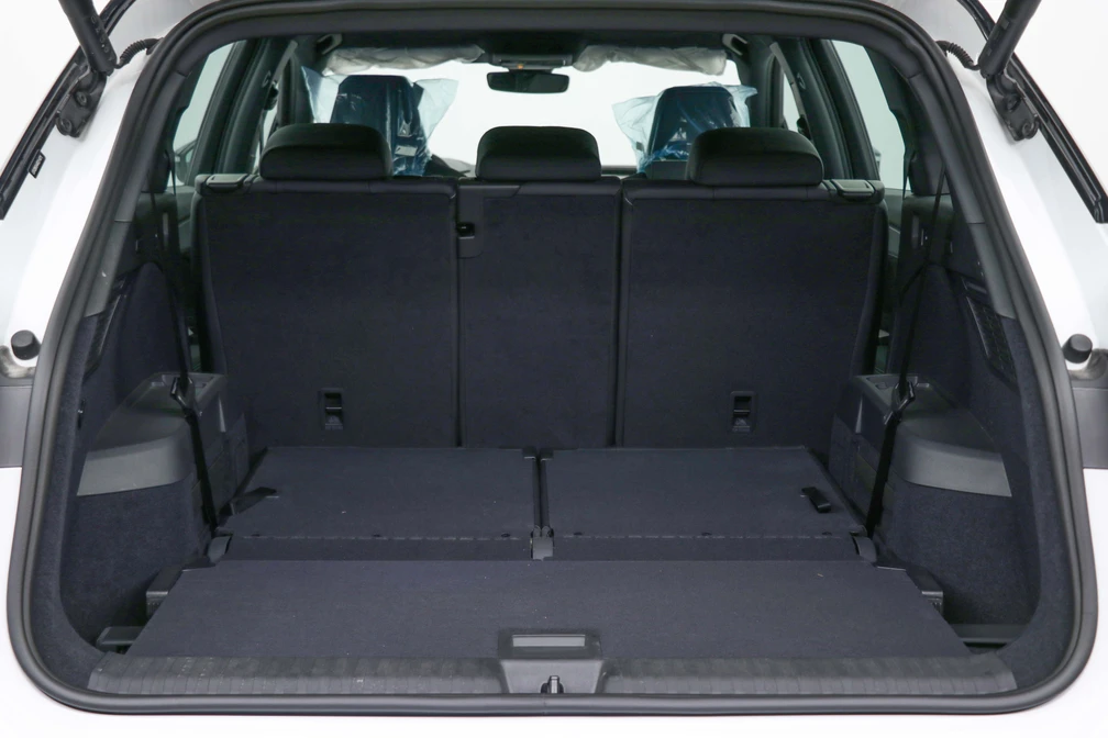 خرید و فروش آئودی q5etron بلک پکیج - فول مدل 2024 نقد و اقساط