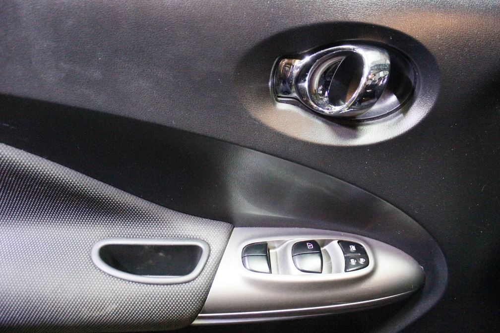 خرید و فروش نیسان جوک اسکای پک مدل 2017 نقد و اقساط