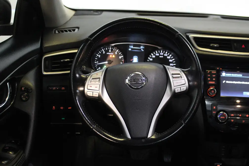 خرید و فروش نیسان ایکس تریل فول مدل 2016 نقد و اقساط خرید و فروش نیسان ایکس تریل فول مدل 2016 نقد و اقساط