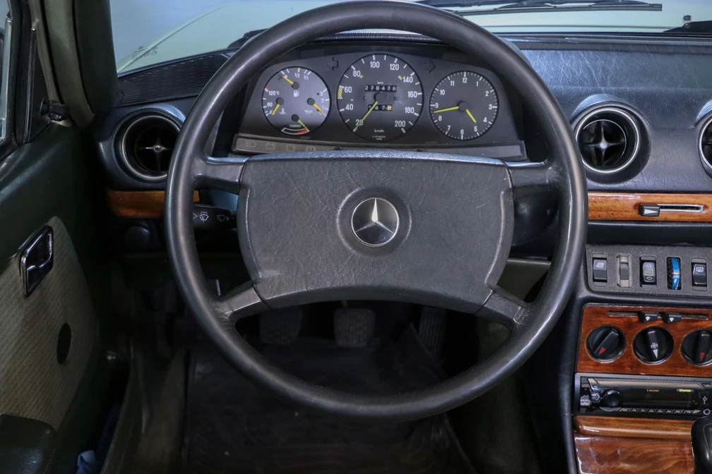 خرید و فروش بنز کلاس E 230E W123 مدل 1984 نقد و اقساط