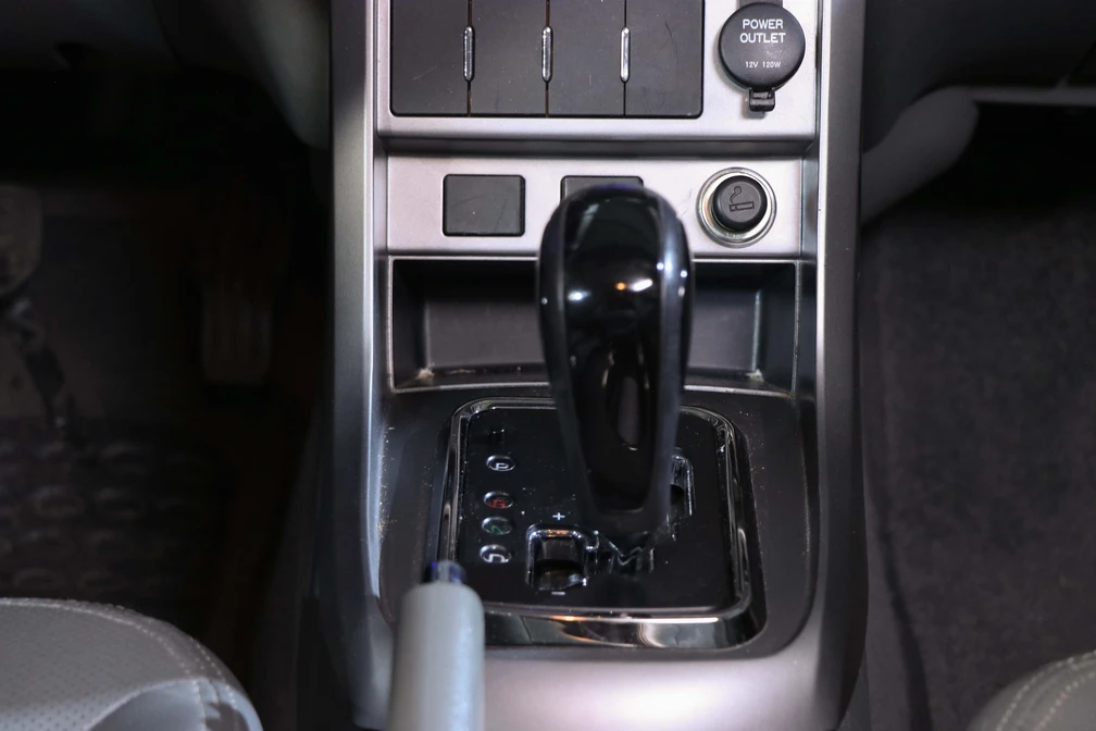 خرید و فروش جیلی امگرند RV-7 اتوماتیک مدل 2014 نقد و اقساط