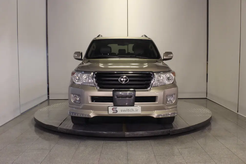 خرید و فروش تویوتا لندکروز VXR مدل 2010 نقد و اقساط