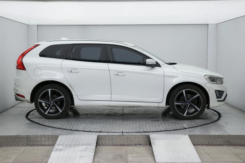 خرید و فروش ولوو XC60 R دیزاین مدل 2014 نقد و اقساط