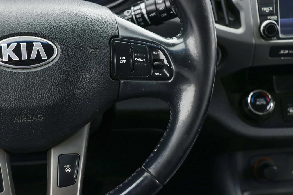 خرید و فروش کیا اسپورتیج SL - فول مدل 2015 نقد و اقساط