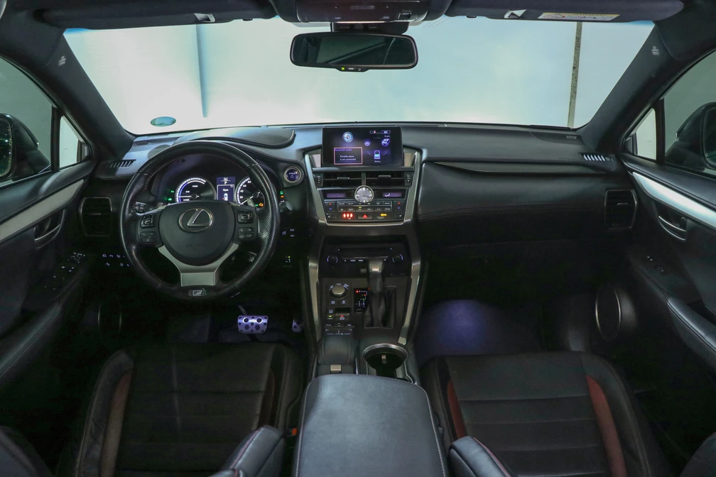 خرید و فروش لکسوس NX هیبرید 300H - F SPORT - هفت کلید - سقف پاناروما مدل 2016 نقد و اقساط