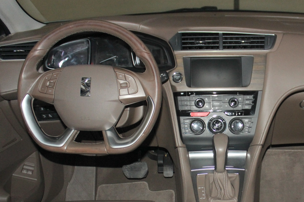 خرید و فروش دی اس 5LS فول مدل 2017 نقد و اقساط خرید و فروش دی اس 5LS فول مدل 2017 نقد و اقساط