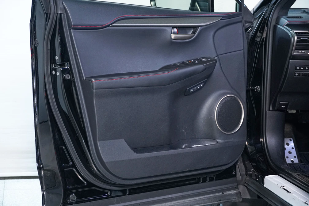 خرید و فروش لکسوس NX 200T - F SPORT - هفت کلید - سقف پاناروما مدل 2015 نقد و اقساط