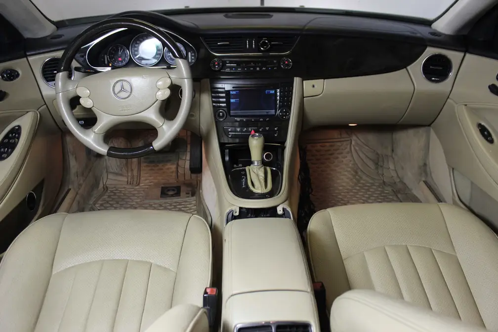 خرید و فروش بنز کلاس CLS 350 - فول مدل 2006 نقد و اقساط