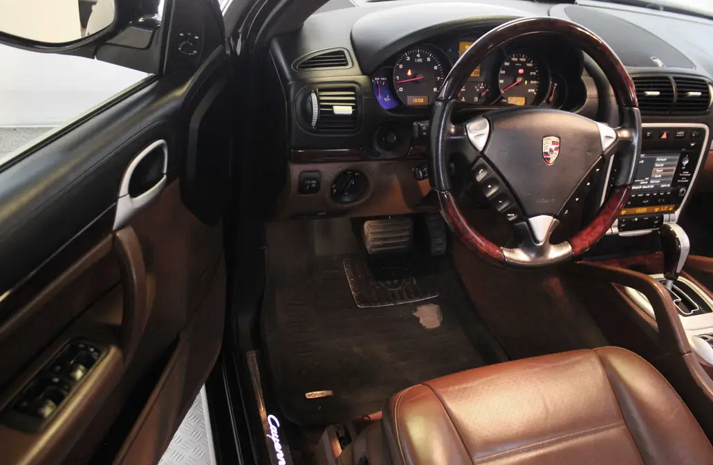 خرید و فروش پورشه کاین شش سیلندر مدل 2010 نقد و اقساط