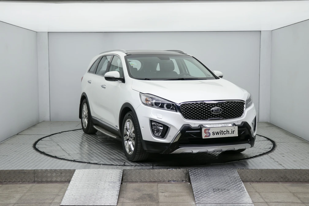 خرید و فروش کیا سورنتو UM - GT LINE - نیمه فول مدل 2016 نقد و اقساط