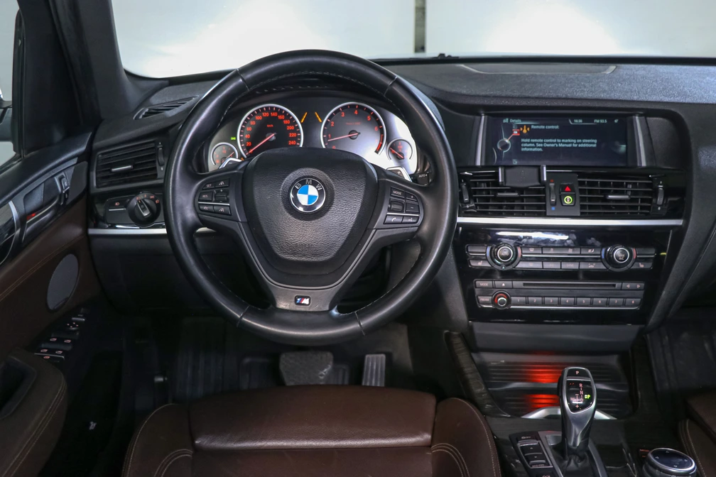 خرید و فروش ب ام و X3 28 - فول مدل 2015 نقد و اقساط