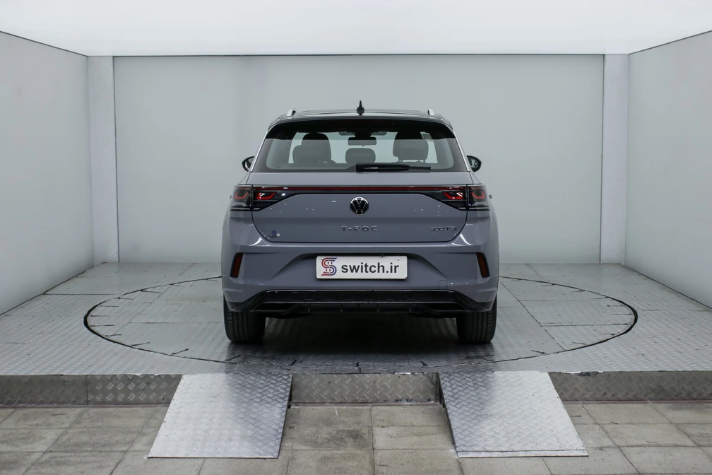 خرید و فروش فولکس T-ROC 300 مدل 2025 نقد و اقساط