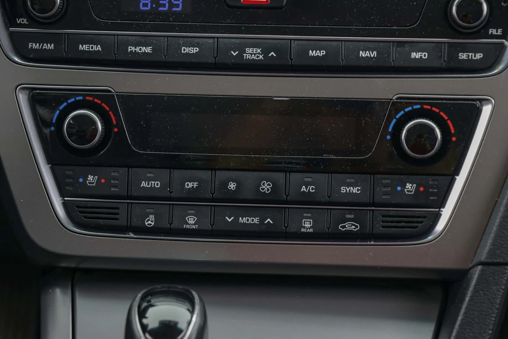 خرید و فروش هیوندای سوناتا LF - فول مدل 2016 نقد و اقساط خرید و فروش هیوندای سوناتا LF - فول مدل 2016 نقد و اقساط