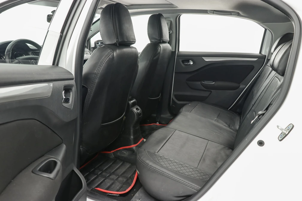 خرید و فروش ایران خودرو تارا V2 مدل 1401 نقد و اقساط