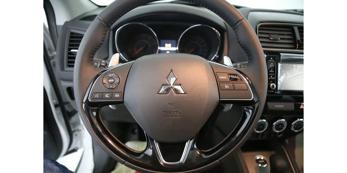 خرید و فروش میتسوبیشی ASX تیپ 4 (فول) مدل 2017 نقد و اقساط خرید و فروش میتسوبیشی ASX تیپ 4 (فول) مدل 2017 نقد و اقساط