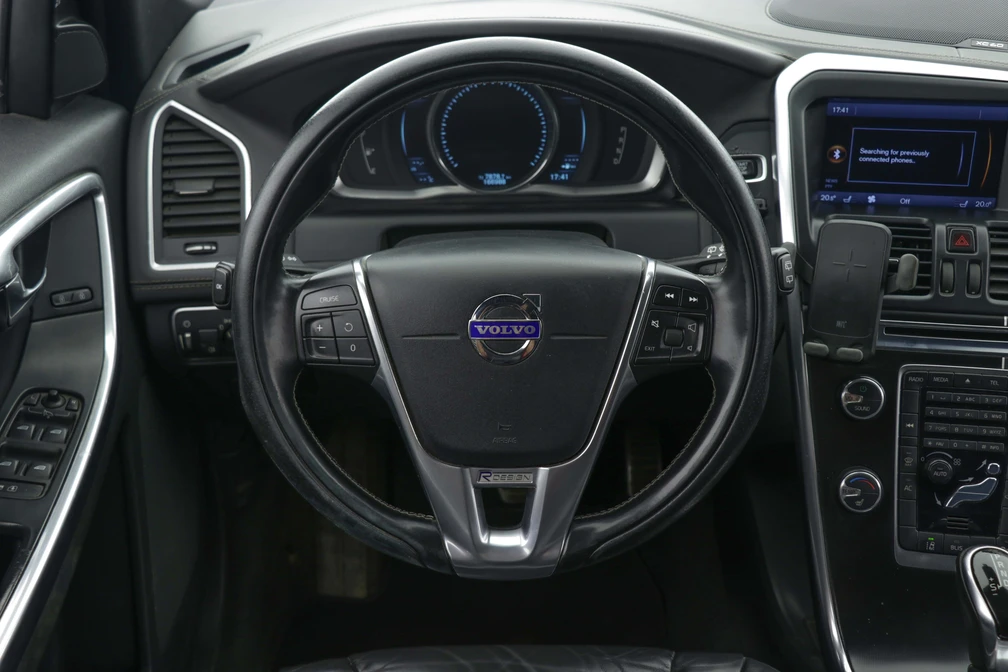 خرید و فروش ولوو XC60 R دیزاین مدل 2014 نقد و اقساط