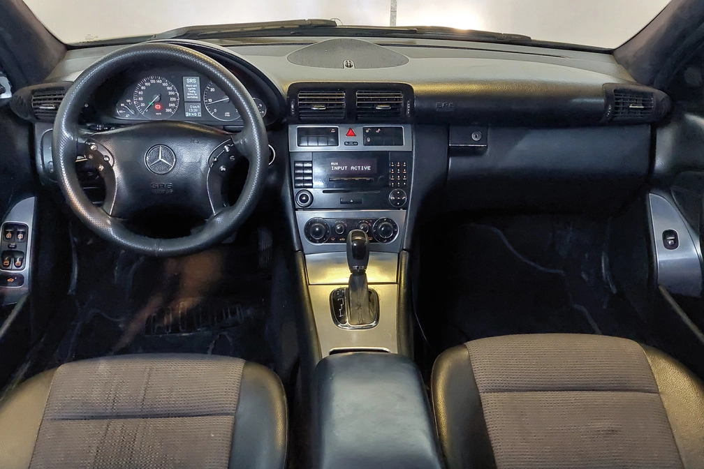 خرید و فروش بنز کلاس C 200 مدل 2005 نقد و اقساط خرید و فروش بنز کلاس C 200 مدل 2005 نقد و اقساط